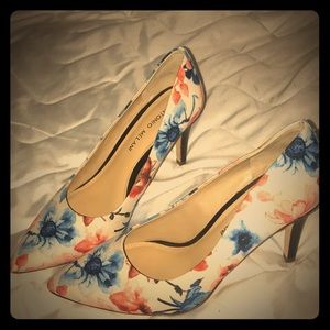 Size 7.5 Antonio melani heels, worn once